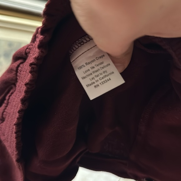 Curator, lounge, jazzy and high wasted - Picture 4 of 4